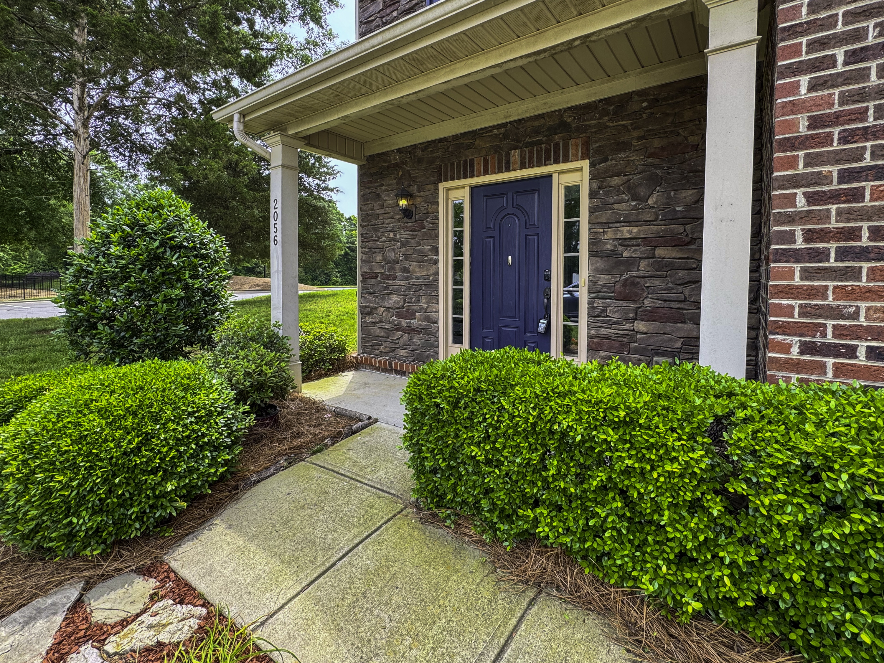 Property thumbnail image